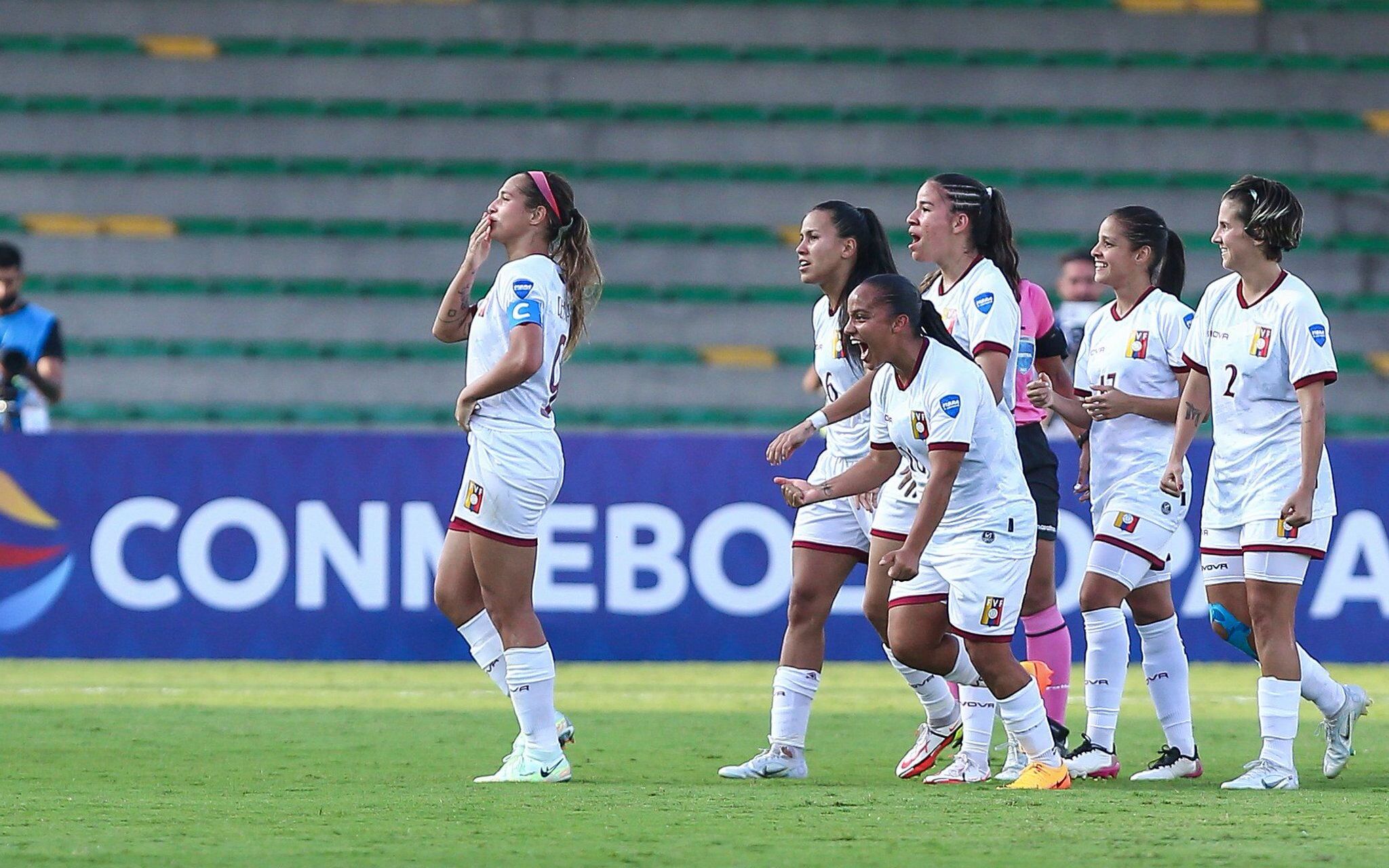 关于委内瑞拉女足教练组宣布新设备支持计划的信息 关于委内瑞拉女足教练组宣布新设备支持计划的信息