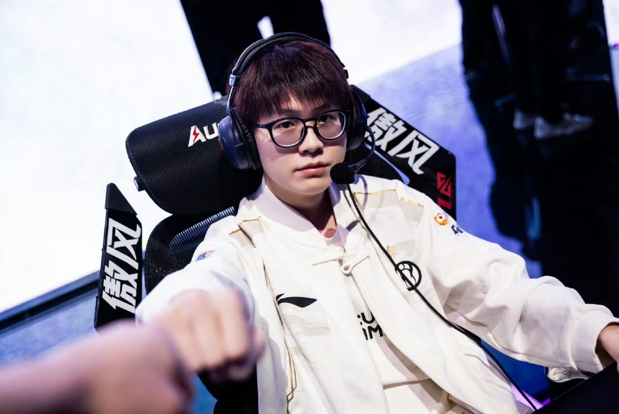 开云下载-关于FLY碾压DRX，Meiko关键团战开团秒人宿命之战入围赛，强势挺进下一轮的信息