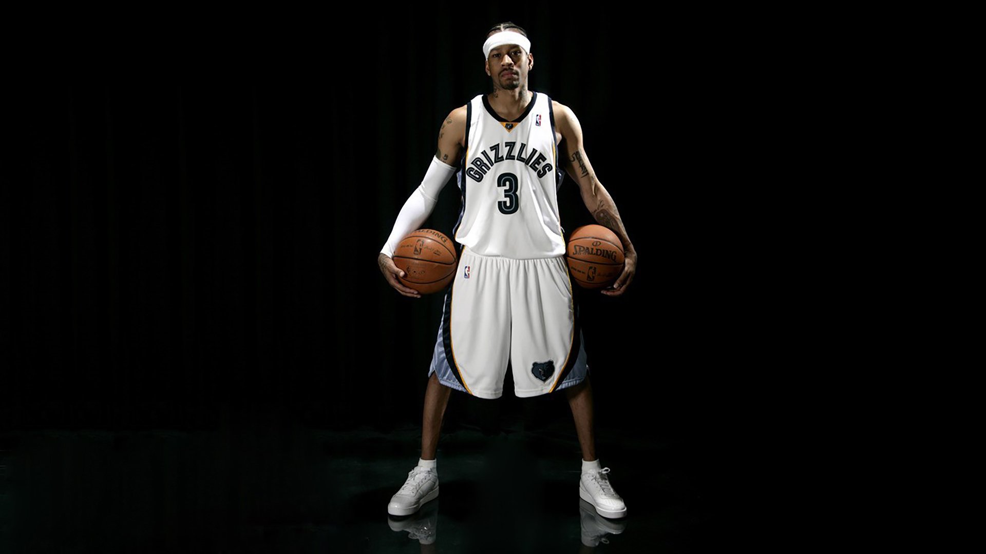 伦纳德狂轰45分统治攻防！独行侠淘汰赛力克开拓者，晋级之路再添砝码